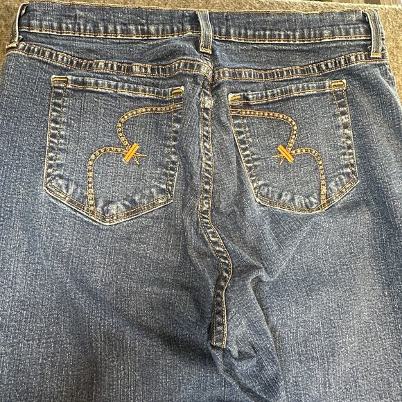 Not Your Daughters Jeans Womens 14 Blue Denim Straight Leg Capris Everyday USA - Picture 12 of 13